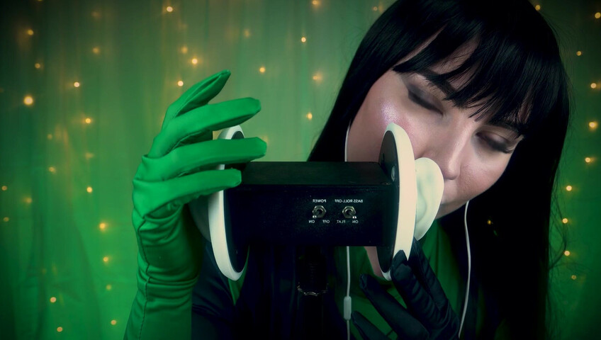 SacredXO – Shego’s Black Latex Gloves Slide Deep Into Your Ears While I Lick You