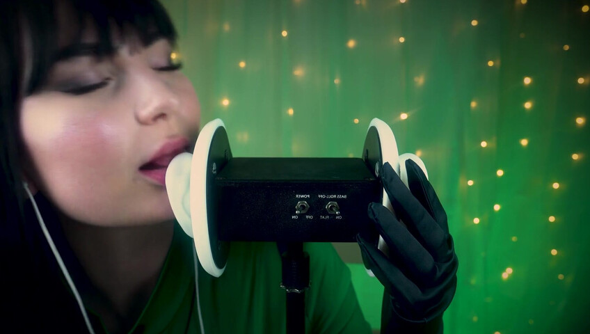 SacredXO – Shego’s Black Latex Gloves Slide Deep Into Your Ears While I Lick You