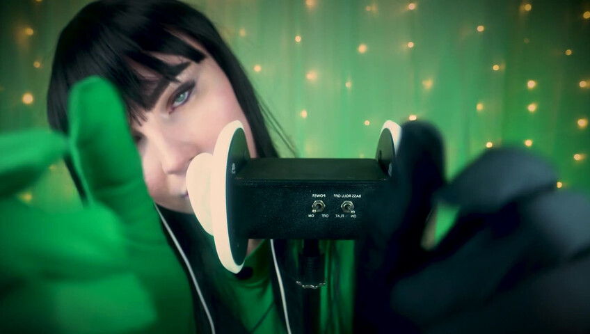 SacredXO – Shego’s Black Latex Gloves Slide Deep Into Your Ears While I Lick You