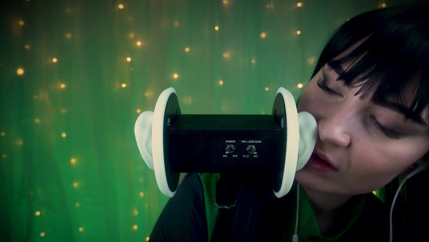 SacredXO – Shego’s Black Latex Gloves Slide Deep Into Your Ears While I Lick You