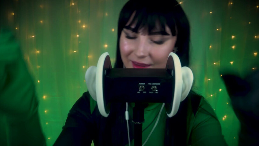 SacredXO – Shego’s Black Latex Gloves Slide Deep Into Your Ears While I Lick You