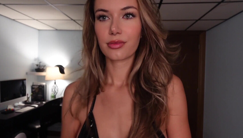 Sabrina Vaz - ASMR Halloween Party Fantasy VS Reality