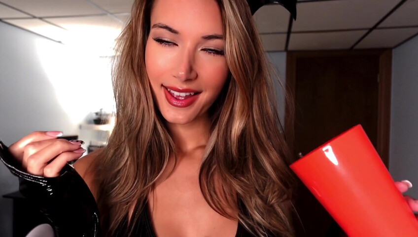 Sabrina Vaz - ASMR Halloween Party Fantasy VS Reality