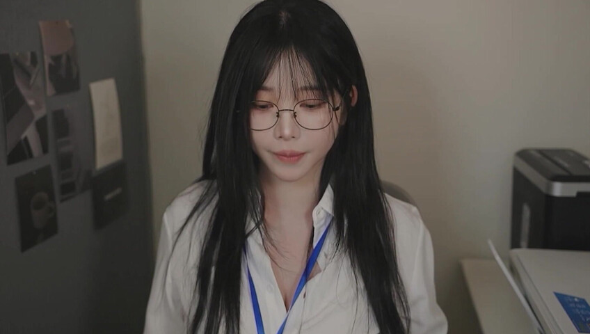 YoonYing ASMR - 16 Sep 2025 - Office Lesson RolePlay | ENG SUB