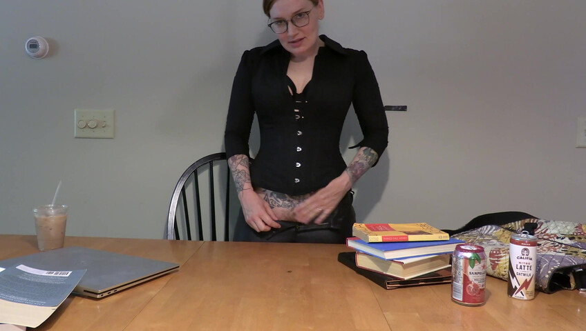 Bettie Bondage - I Dream of Mommy