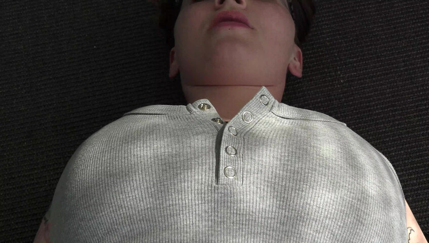 Bettie Bondage - I Dream of Mommy