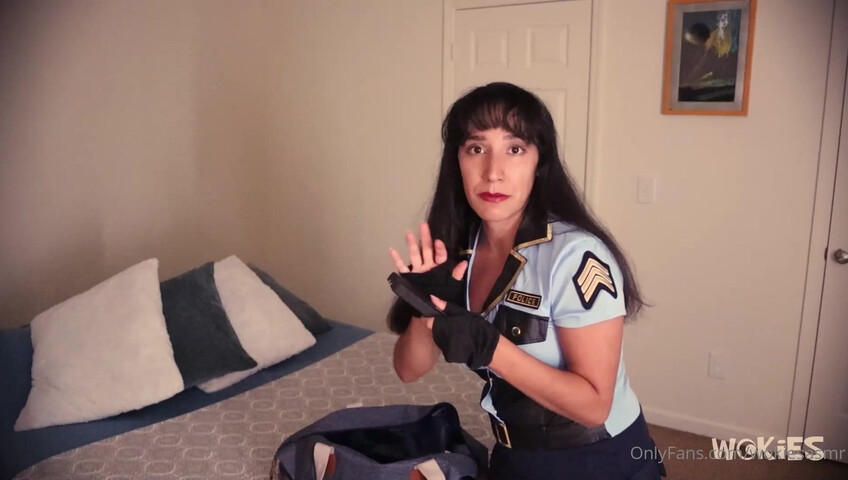 Wokies ASMR - In love with the prison guard