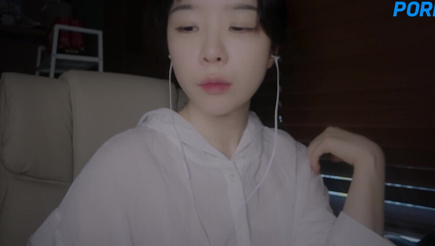 ASMR Yeonchu - 30 September 2025 - Instead of studying, doing ASMR