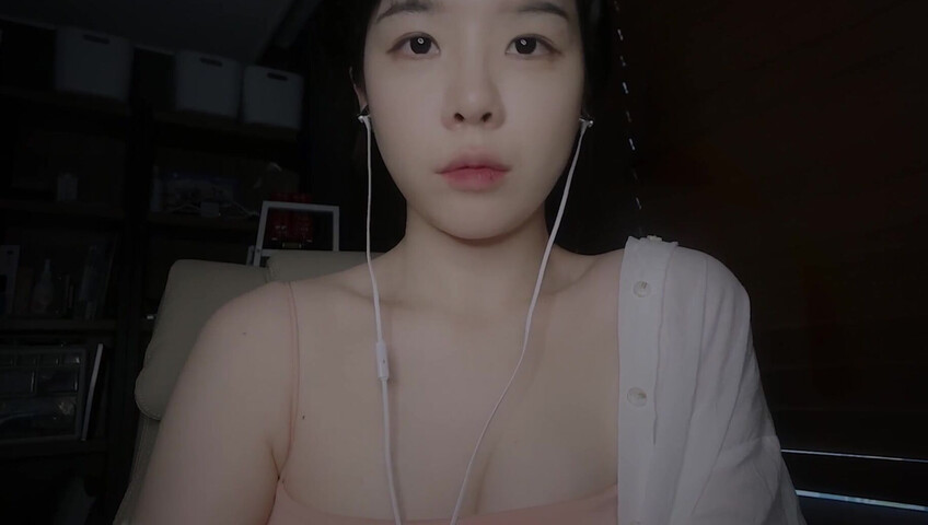 ASMR Yeonchu - 30 September 2025 - Instead of studying, doing ASMR