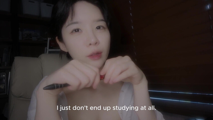 ASMR Yeonchu - 30 September 2025 - Instead of studying, doing ASMR