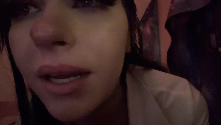 Emelia ASMR - Horny Girlfriend Roleplay