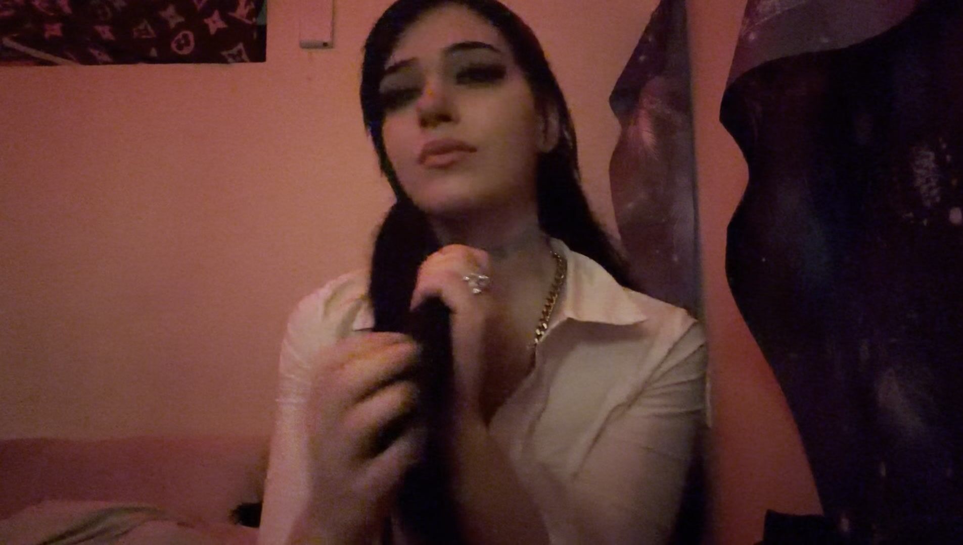 Emelia ASMR - Horny Girlfriend Roleplay