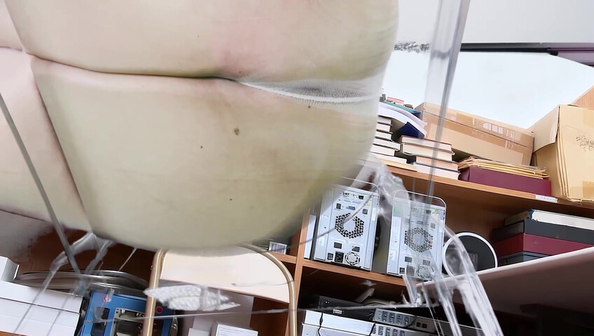 Uying ASMR - Invisible Woman Shoplyfter