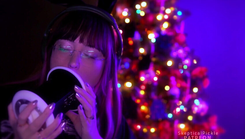 SkepticalPickle ASMR - 23 December 2025 - Soda and Ear Licking (golden tier)