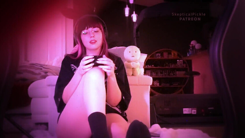 SkepticalPickle ASMR - 23 December 2025 - ASMR in the mirror ft. panty shots (platinum)