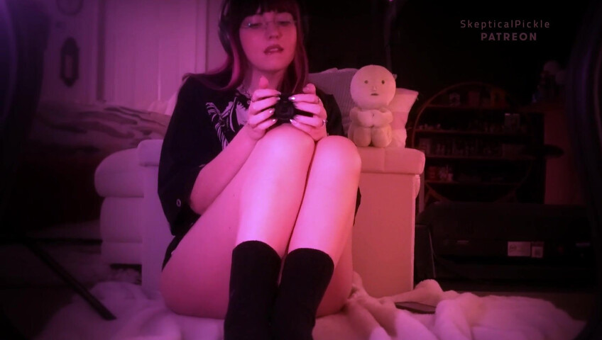 SkepticalPickle ASMR - 23 December 2025 - ASMR in the mirror ft. panty shots (platinum)