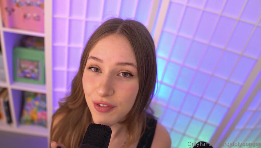 Diddly ASMR - 8 October 2025 - Pumping Your Mic On My Knees | JOI