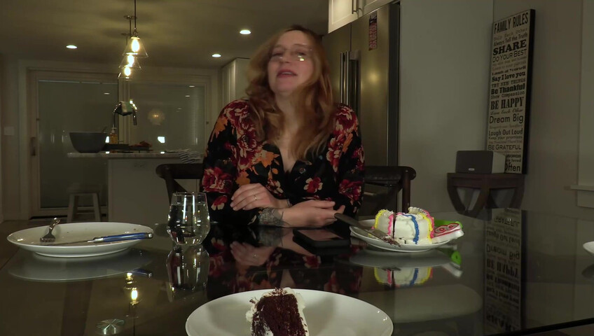 Bettie Bondage - Gullible Step Moms Guest