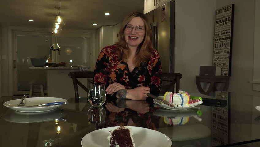 Bettie Bondage - Gullible Step Moms Guest