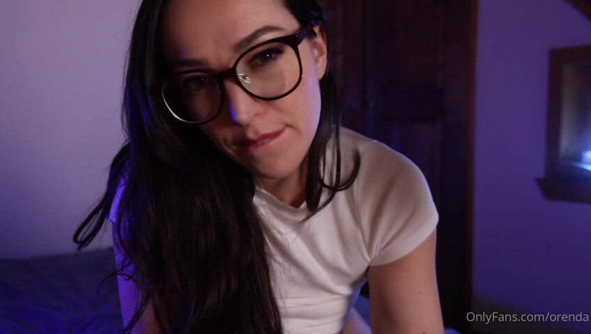Orenda ASMR 2025 - Gamer Girlfriend