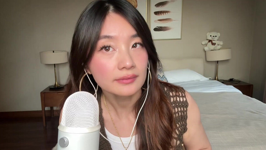 Lin ASMR - Mouth Sounds Directly On The Mic