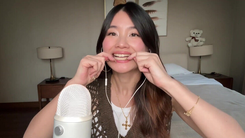 Lin ASMR - Mouth Sounds Directly On The Mic