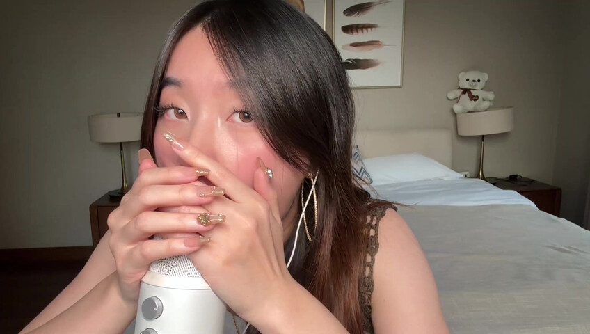 Lin ASMR - Mouth Sounds Directly On The Mic