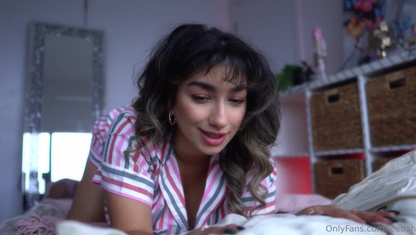 Leedah ASMR - Girlfriend sucks your dick