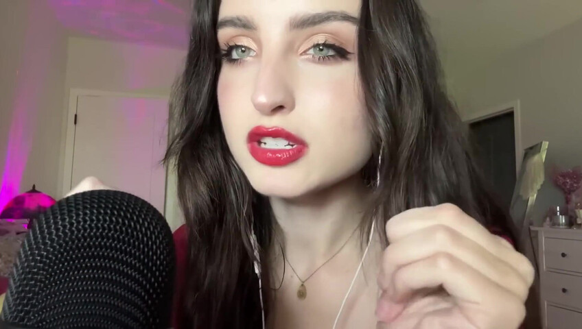 Beebee ASMR - 31 July 2025 - ASMR Mic Triggers | Mic Pumping & Scratching