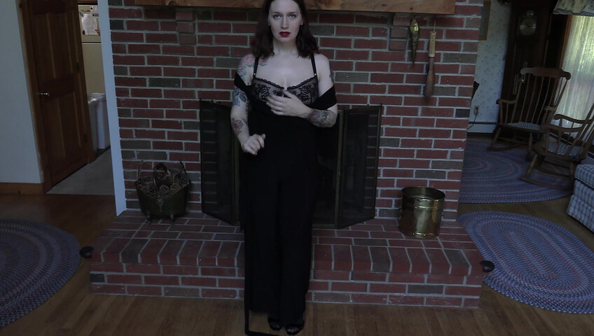 Bettie Bondage - Slutty Wife Cheats with Big Dick