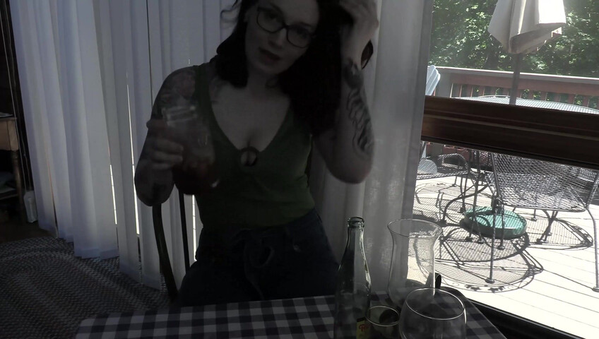 Bettie Bondage - Slutty Wife Cheats with Big Dick