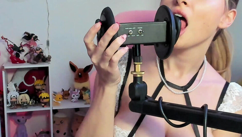 Renee’s Realm ASMR - Thirsty Maid ASMR