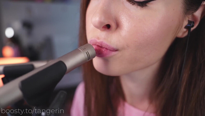 Tangerin ASMR - Ear Licking (Close Slow Standing) & Echo Effect