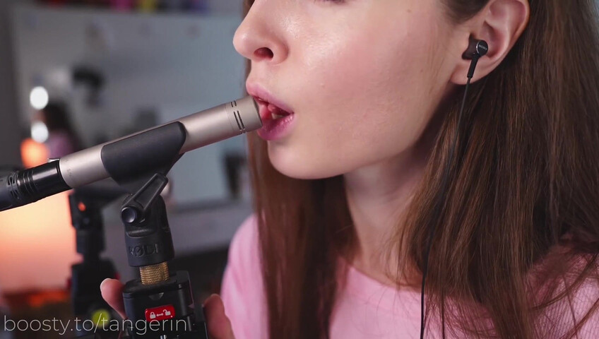 Tangerin ASMR - Ear Licking (Close Slow Standing) & Echo Effect