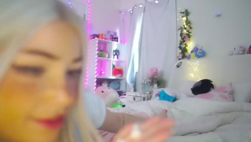 Dollblush ASMR - Everythings Going To Be Okay!