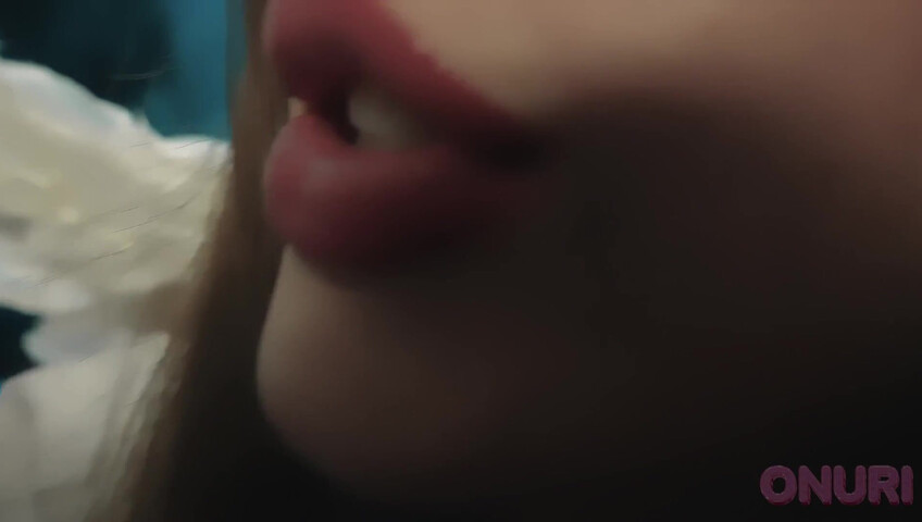 ASMR Onuri - Satisfying Angel Licks