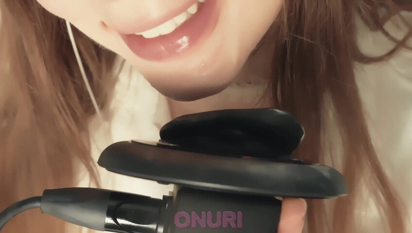 ASMR Onuri - Satisfying Angel Licks