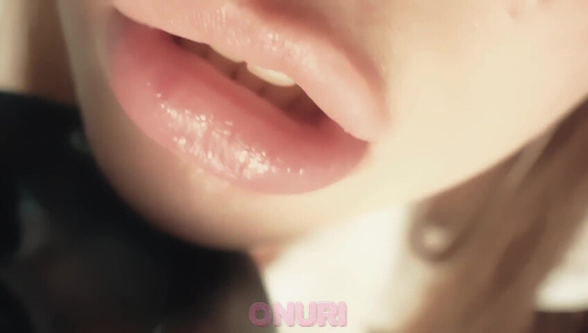 ASMR Onuri - Satisfying Angel Licks