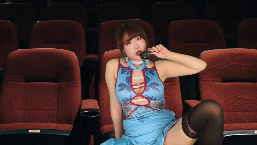 Uying ASMR - Lewd Video Cinema