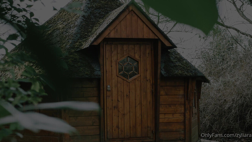 Zyliara ASMR - Girlfriend at the spa