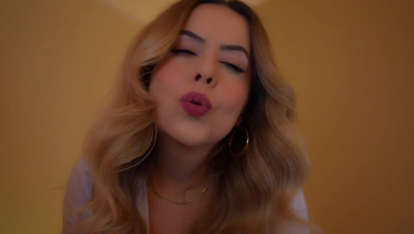 Trinki ASMR - 13 December 2025 - Horny Mommy RP