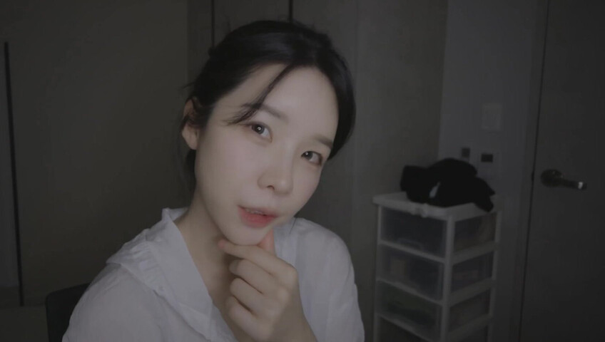ASMR Yeonchu - Straw to the Ear – Mouth Sounds ASMR