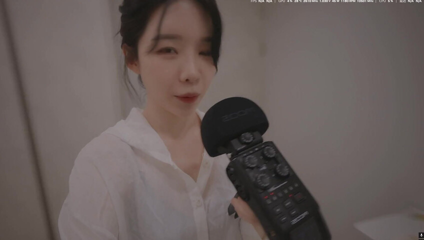 ASMR Yeonchu - Straw to the Ear – Mouth Sounds ASMR