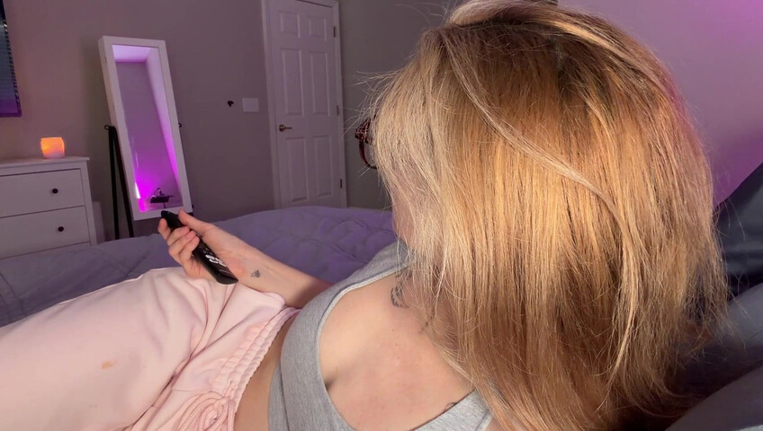 Busy B ASMR - 21 December 2025 - Exclusive~ ASMR Sleepover w Your GF