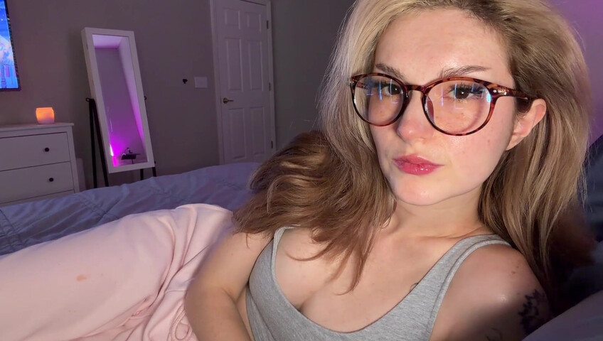 Busy B ASMR - 21 December 2025 - Exclusive~ ASMR Sleepover w Your GF