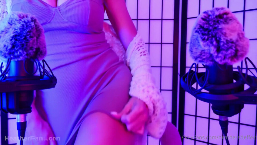 HeatheredEffect - Dress Scratches & Boobs Play & Lick Big Long.... Brash