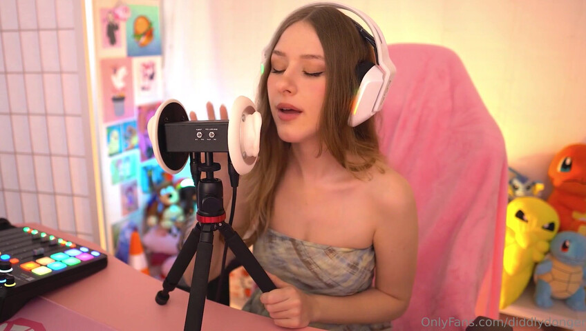 Diddly ASMR - 11 November 2025 - Begging for your cum after I end stream JOI >.<