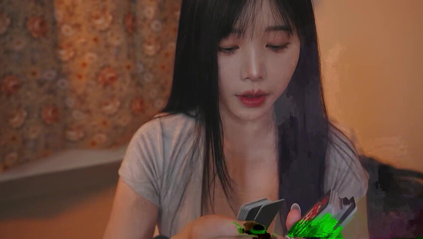 ASMR Yoonying - Mid-Autumn Holiday- Staying up all night playing cards with my girl