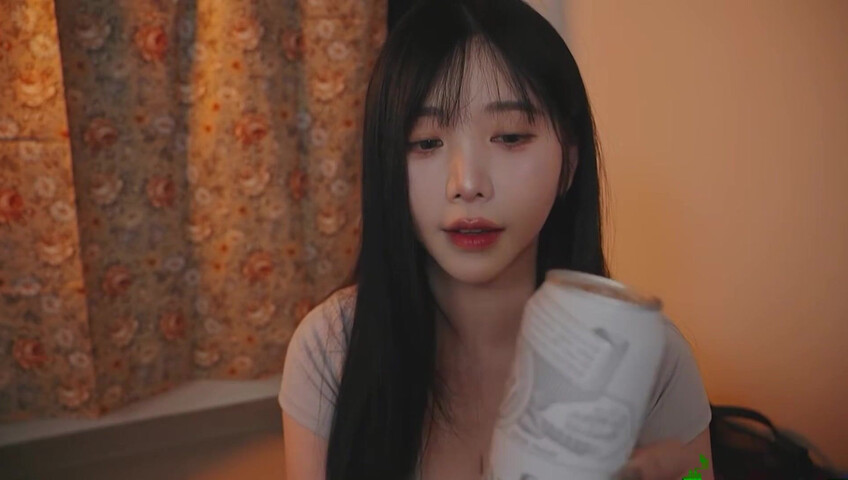 ASMR Yoonying - Mid-Autumn Holiday- Staying up all night playing cards with my girl