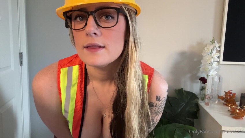 Cassi ASMR - 9 Oct 2025 - Cassiween! Construction Worker Gets To Know You & Your Crew